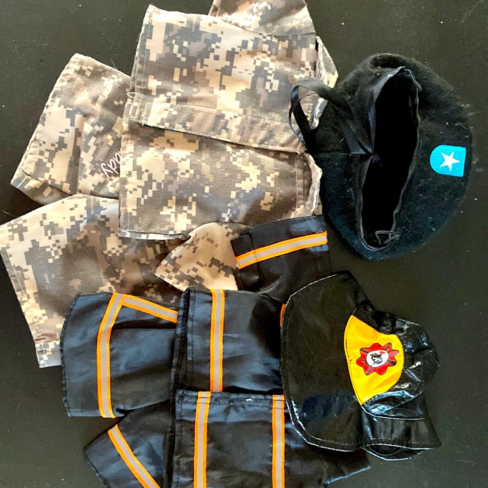 2 Bear Outfits
